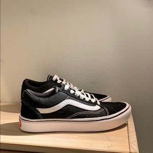 Old Skool Comfy Cush